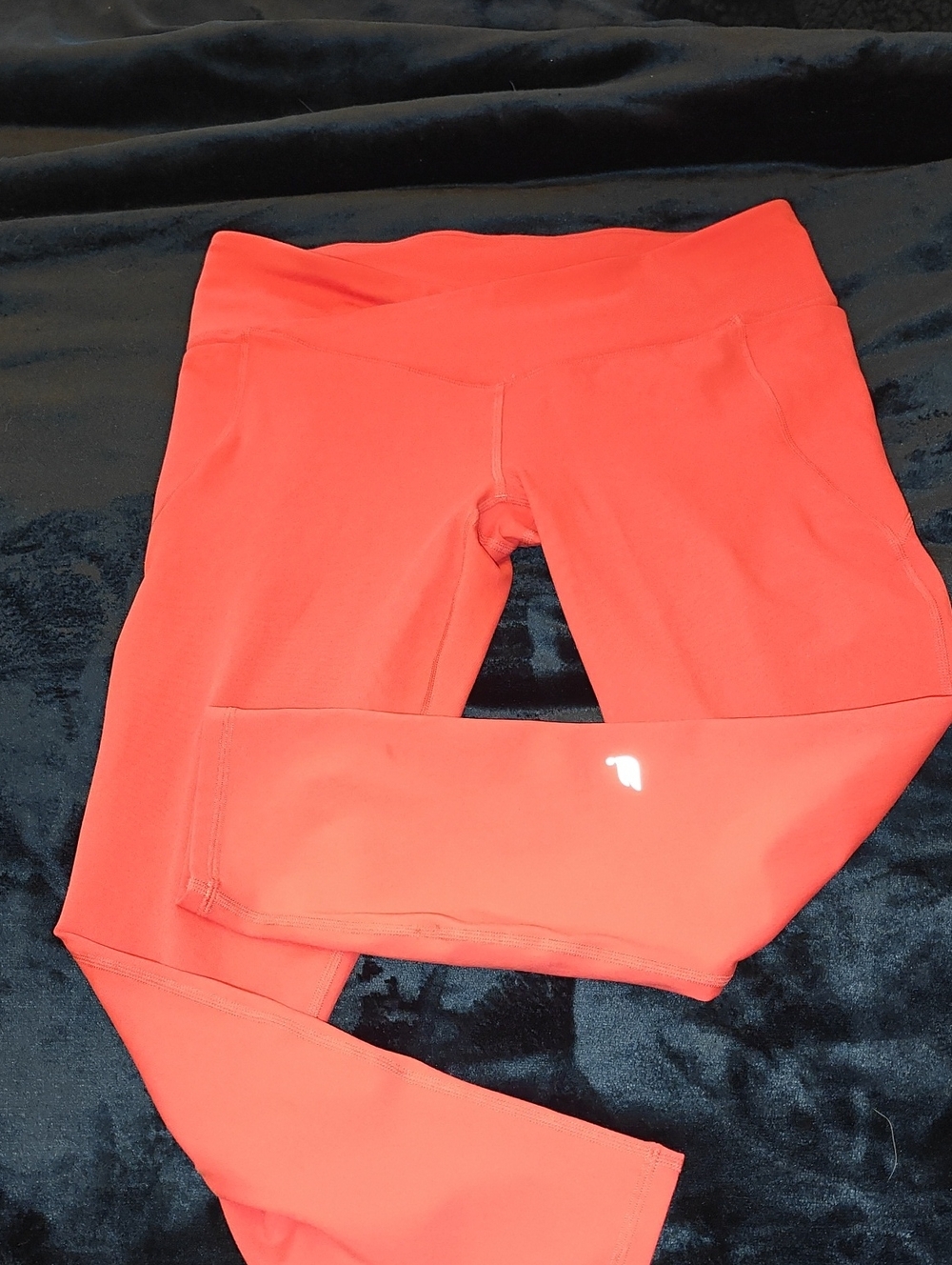 Fabletics Coral-Red Fabletics Leggings